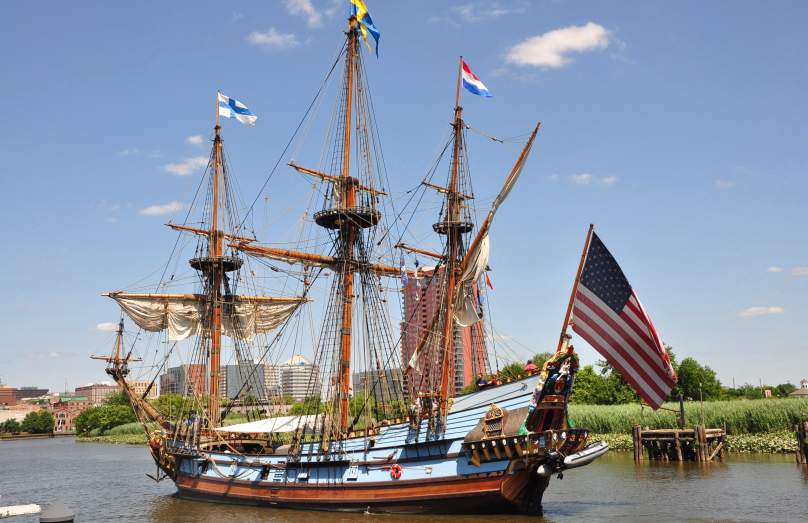 Kalmar Nyckel Sails Up