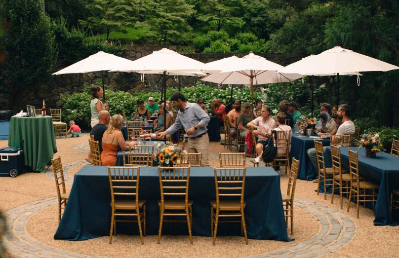 Vine to Glass: A Wine Tasting Experience