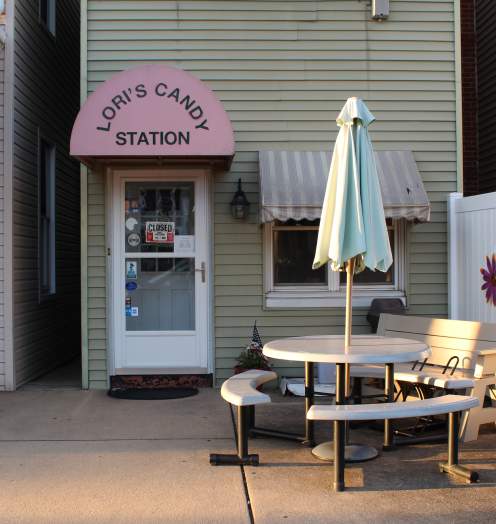 Lori's Candy Station