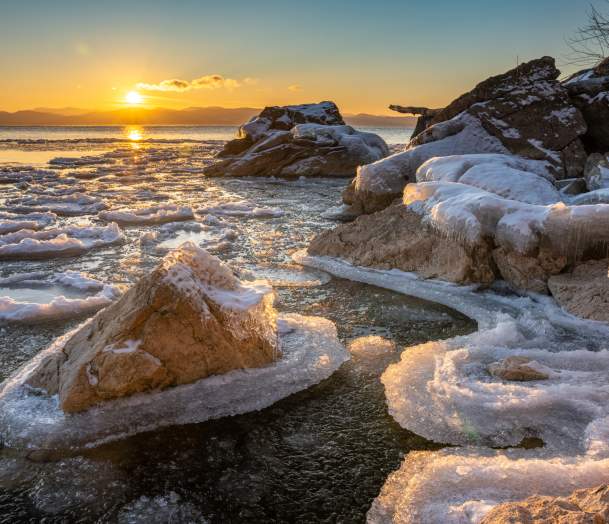 Lake Champlain Ice formation