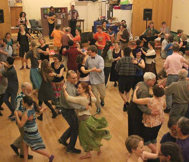 Mad Robin Contra Dance