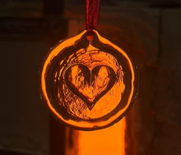 Immortalize Your Love in Molten Glass