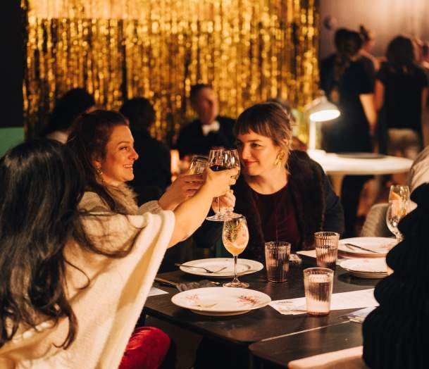 Holiday Jasper Hill Fondue Night