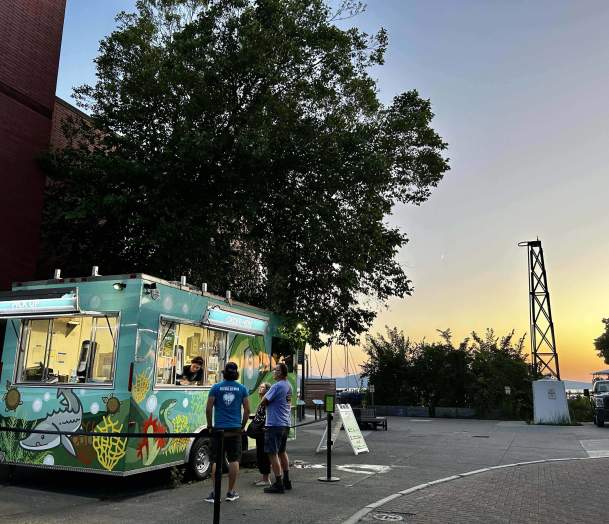 Champ's Legendary Creemee Stand