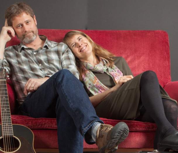 Summer Concert Series: Dana and Susan Robinson