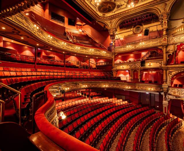 Grand-Opera-House-Auditorium