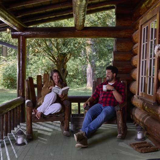 Spectacular Riverfront Lodging on the McKenzie River