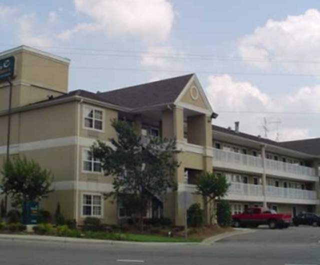 Extended Stay America - Fayetteville