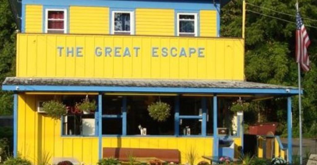 Great_Escape_Ice_Cream_Building
