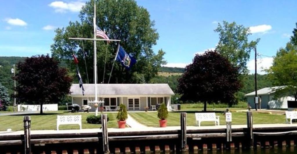 Watkins Glen Yacht Club - Exterior