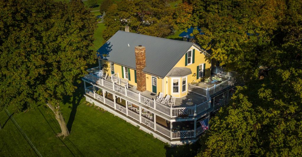 Magnolia Place Bed and Breakfast