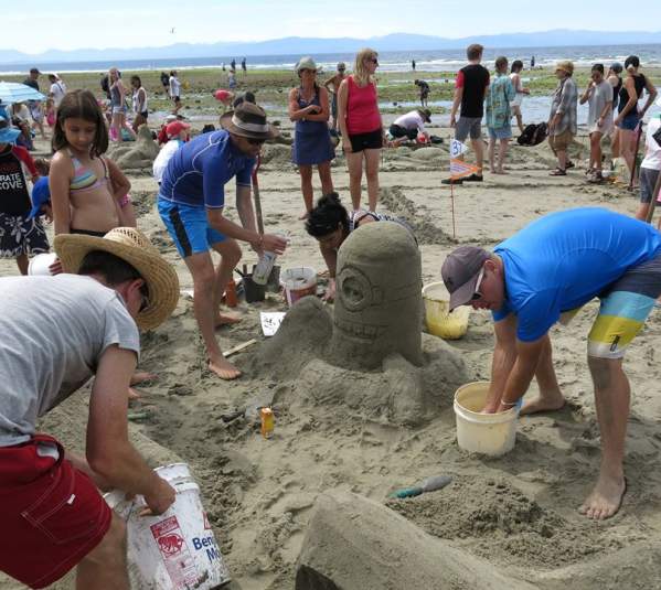 Davis Bay Sandcastle Competition