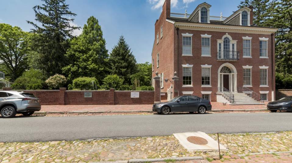 Read House & Gardens