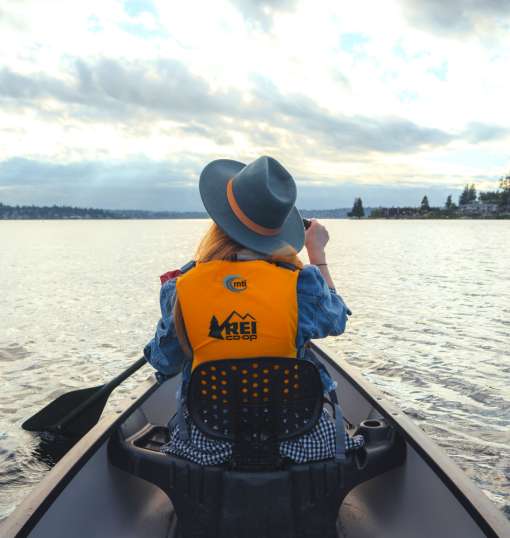 Things to do in Bellevue: Kayaking on Meydenbauer Bay