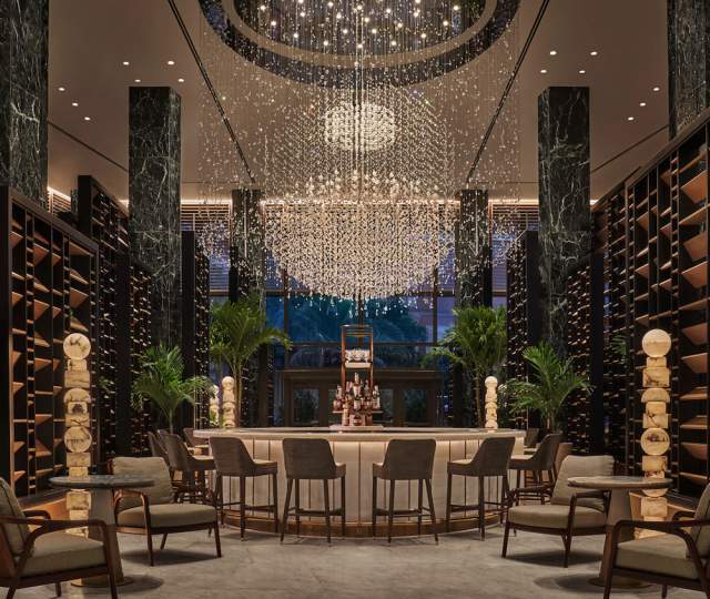 Chandelier Bar at Four Seasons Hotel New Orleans