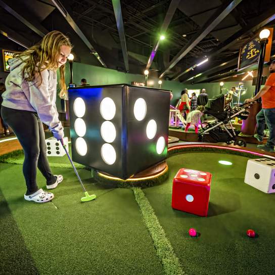 20% OFF ON FOOD & MINI GOLF
