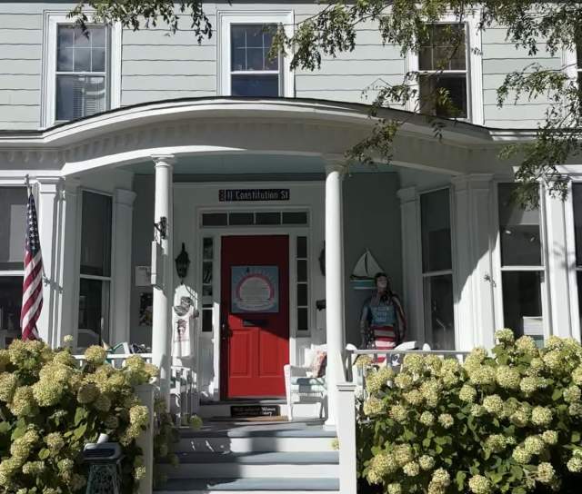 Buy Local Alayne White Spa