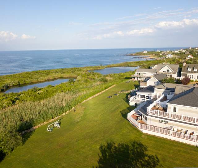 Block Island Spring Stays