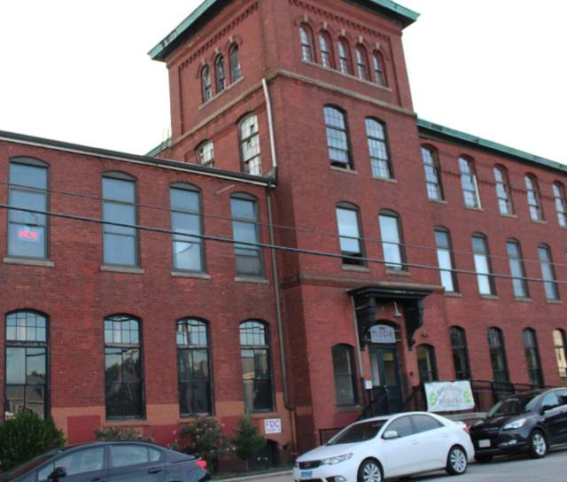 Buy Local Hope Artiste Village