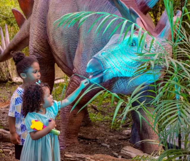 Dinosaurs at the Roger Williams Park Zoo