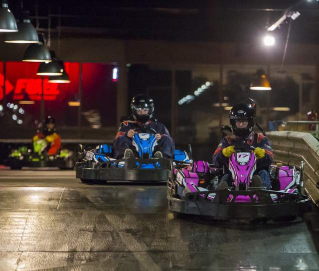 R1 Indoor Karting