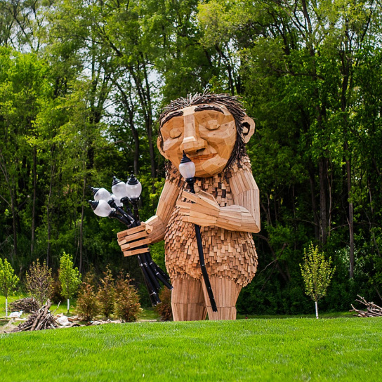 New in Milwaukee: Thomas Dambo Troll, Firefly Grove Park