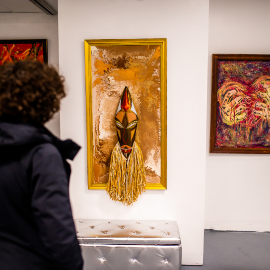 ayzha fine arts gallery