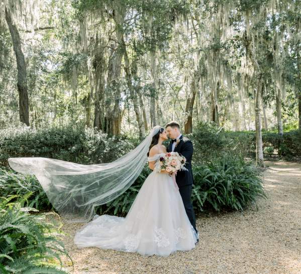Bridal couple at Wesley Gardens on St. Simons Island