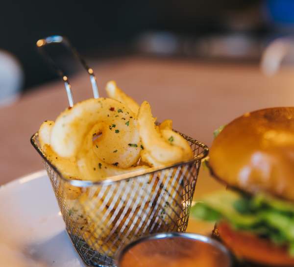 The Pub Spirits + Craft Kitchen