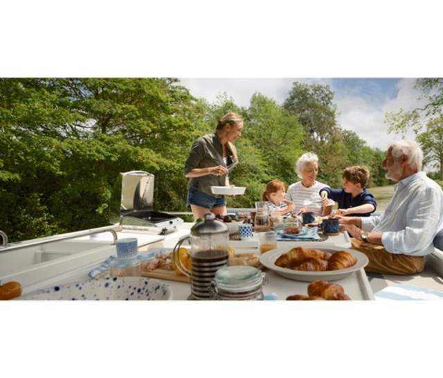 Le Boat grandparents