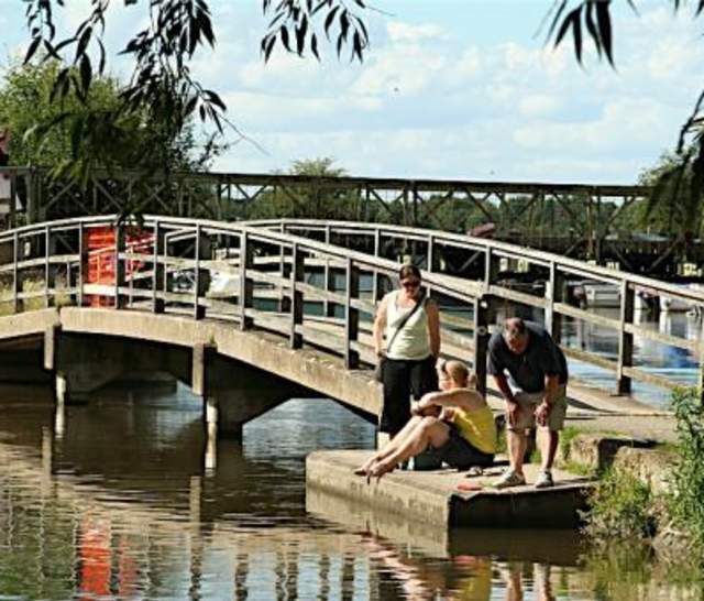 Footbridge at Port Meadow, Oxford