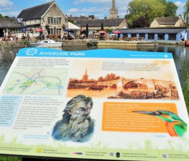 Lechlade Riverside Park