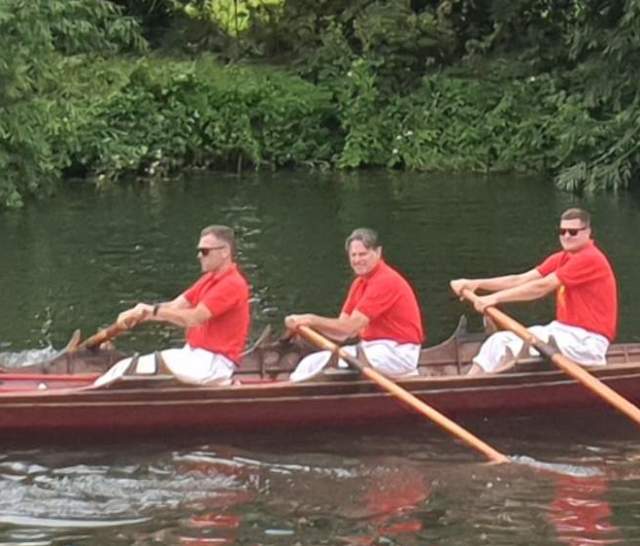 Royal Swan Upping Crew