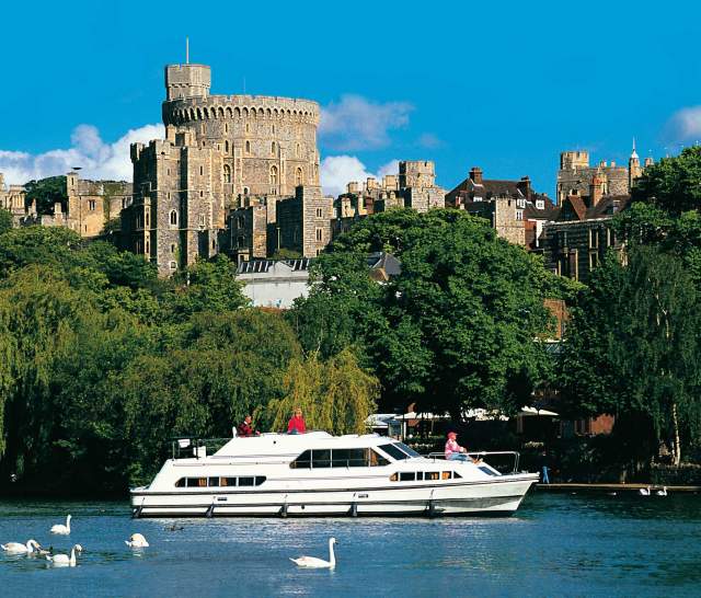 Le Boat Boating Holidays
