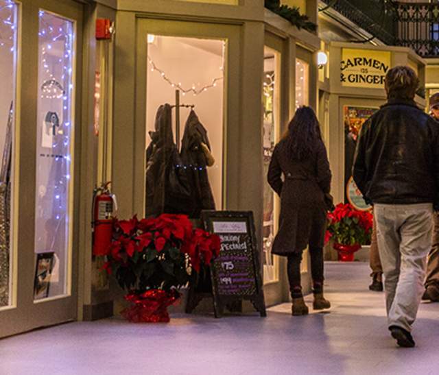 Enjoy Free 2-Hour Holiday Parking in Providence