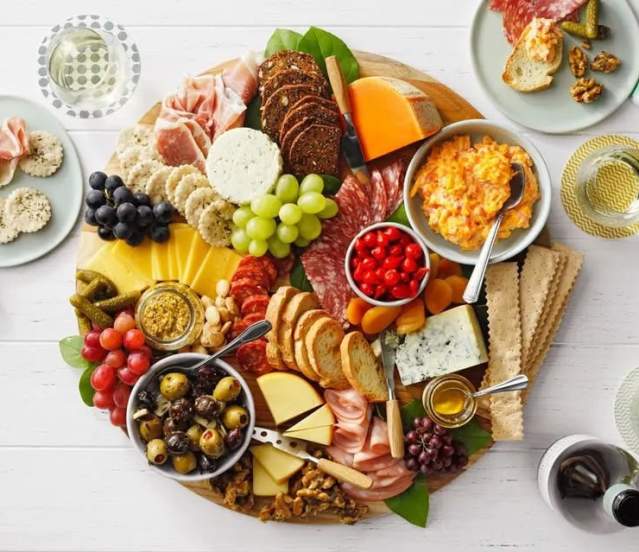 Charcuterie with Lakehouse Bakery!