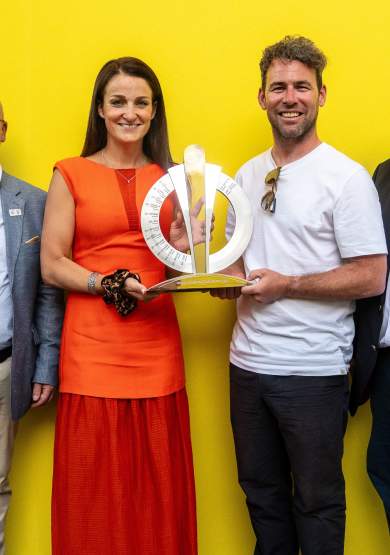Road to Manchester Begins as Tour de France Trophy Arrives in Britain