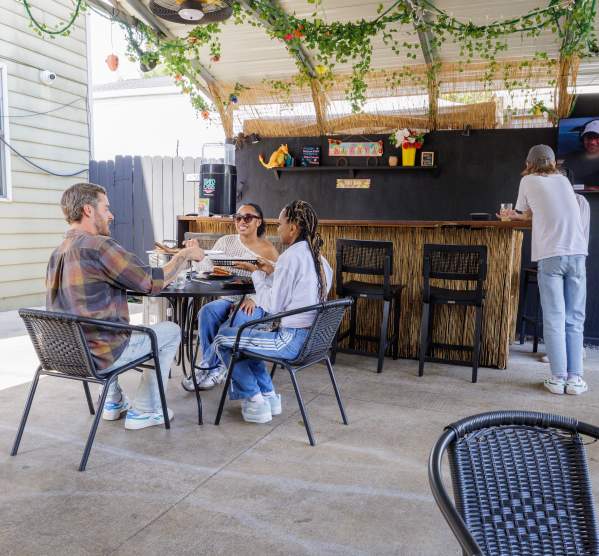 30+ Restaurants for Outdoor Dining in Downtown Richmond