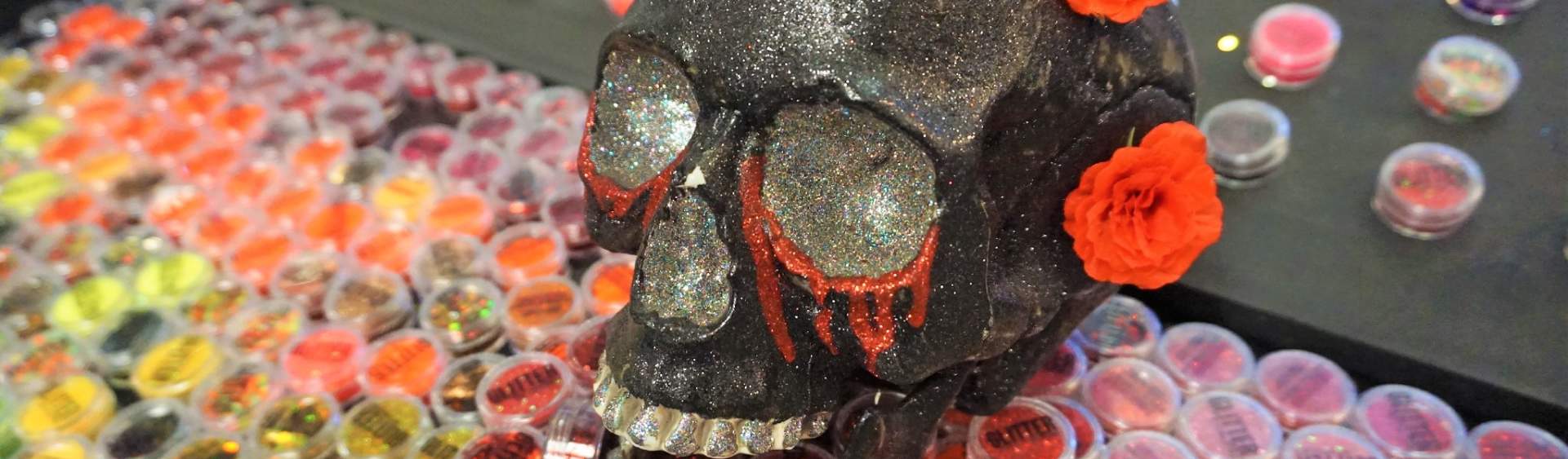 Afflecks palace fancy dress online
