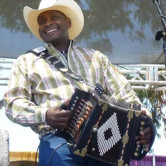 Geno Delafose & French Rockin' Boogie
