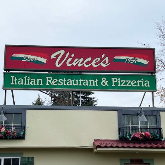 Vince’s Italian: Renton’s Cozy Corner of Italy