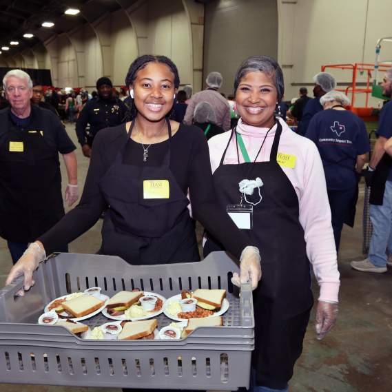 H-E-B’s Feast of Sharing Holiday Dinner