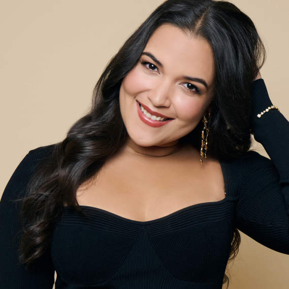 Cliburn Sessions: A Night of Dabaret with Mikaela Bennett, soprano