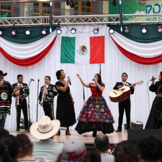 La Gran Plaza de Fort Worth "Fiestas Patrias 2024"