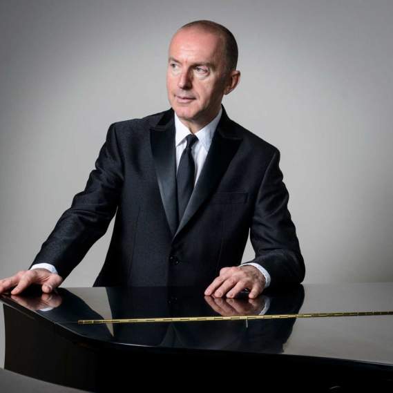 Mendelssohn, Barber, and music for two pianists