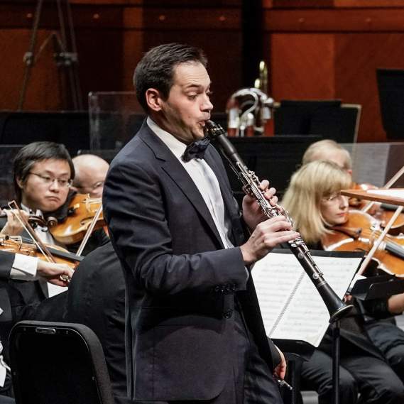 Mozart’s Clarinet Concerto and Symphony No. 39