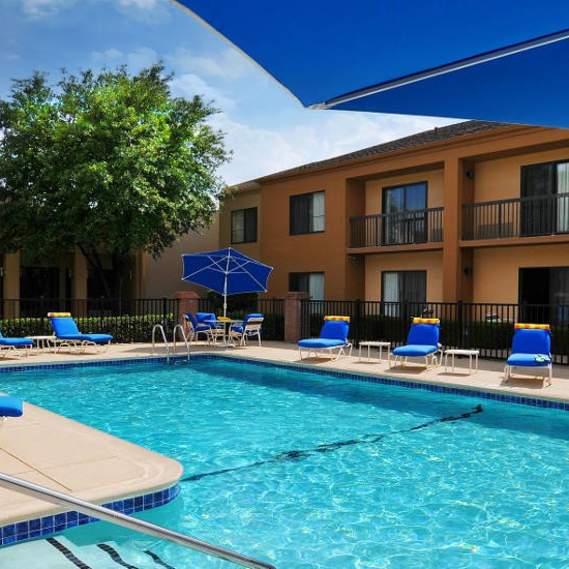 Courtyard by Marriott - University Drive