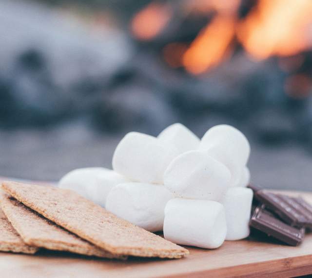 Dave's Fresh Marketplace: Banana S'mores Skewers