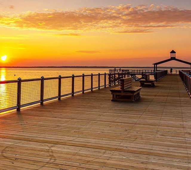 Best Places To View Sunrise or Sunset in Rhode Island