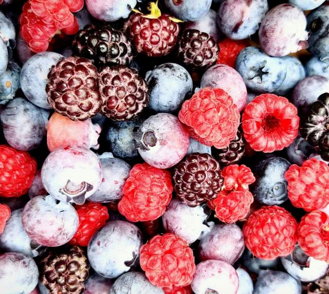 Dave's Fresh Marketplace: Verry Berry Ice Box Cake